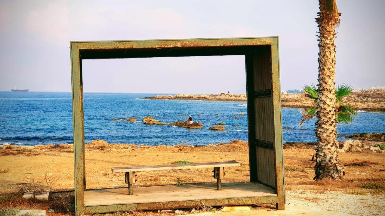 Dahan Sirena Lighthouse Luxury Apartment Paphos Luaran gambar